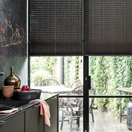 verduisterende plisségordijnen